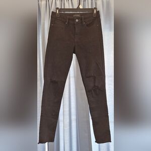 Uniqlo Black Ultra Stretch Tapered Skinny Middle Rise Distressed Jeans 25 inch